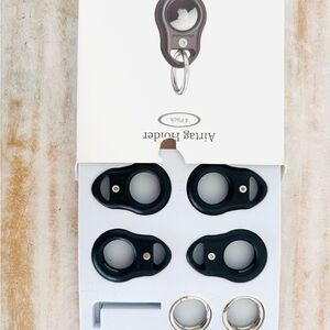 Black Airtag Holder Keychain Set of Four - NWT - New